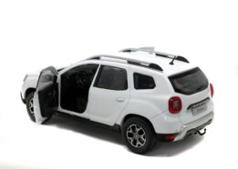 Solido S1804602 Dacia Duster white 1/18 diecast model