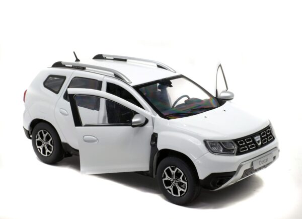 Solido S1804602 Dacia Duster white 1/18 diecast model