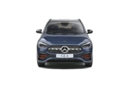 Solido Mercedes GLA AMG Line 1:18 scale diecast model car S1805203