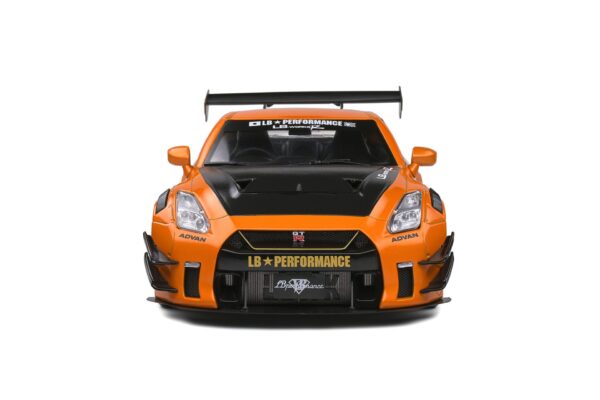 Solido S1805803 Nissan GTR R35 LB Works orange 1:18 scale diecast model car