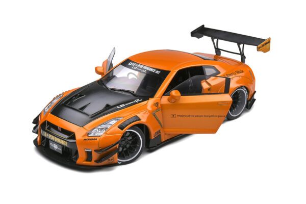Solido S1805803 Nissan GTR R35 LB Works orange 1:18 scale diecast model car