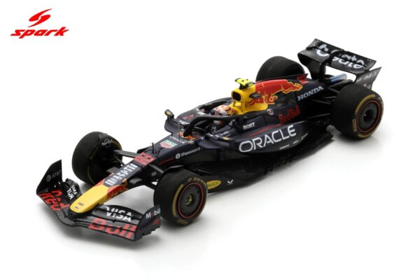 Spark 1:43 Red Bull Racing RB21 No.22 Yuki Tsunoda 100th Race Canadian GP 2025 (S9618) Resin Model