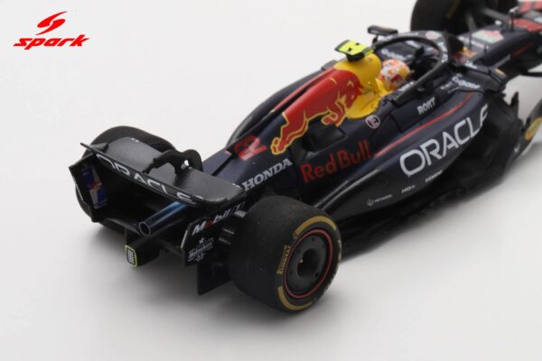 Spark 1:43 Red Bull Racing RB21 No.22 Yuki Tsunoda 100th Race Canadian GP 2025 (S9618) Resin Model 10 Spark 1:43 Red Bull Racing RB21 No.22 Yuki Tsunoda 100th Race Canadian GP 2025 (S9618) Resin Model