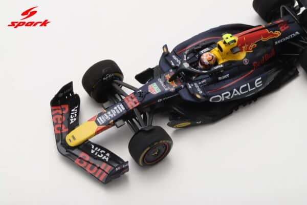Spark 1:43 Red Bull Racing RB21 No.22 Yuki Tsunoda 100th Race Canadian GP 2025 (S9618) Resin Model 14 Spark 1:43 Red Bull Racing RB21 No.22 Yuki Tsunoda 100th Race Canadian GP 2025 (S9618) Resin Model