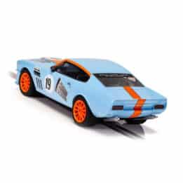 scalextric aston martin v8 - gulf edition - rikki cann racing - 1:32 slot cars (c4209)