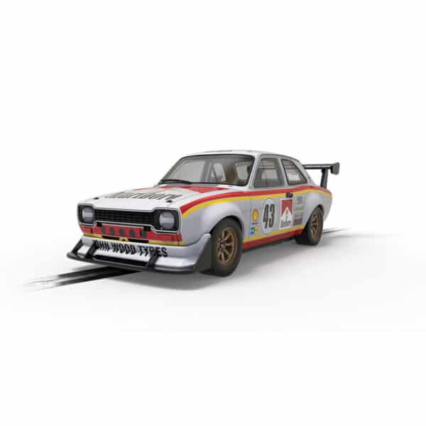 scalextric ford escort mk1 rsr - lea wood - 1:32 slot cars (c4421)