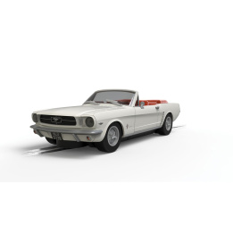scalextric james bond ford mustang - goldfinger - 1:32 slot cars (c4404)