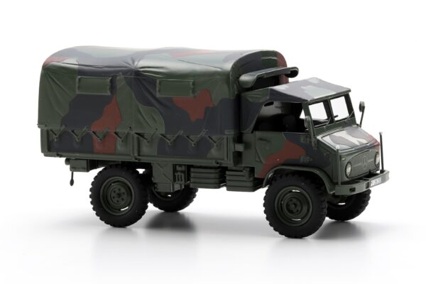Alternative view of Schuco 1:35 Mercedes-Benz Unimog S404 German Army Camouflage (450931200) Resin Model