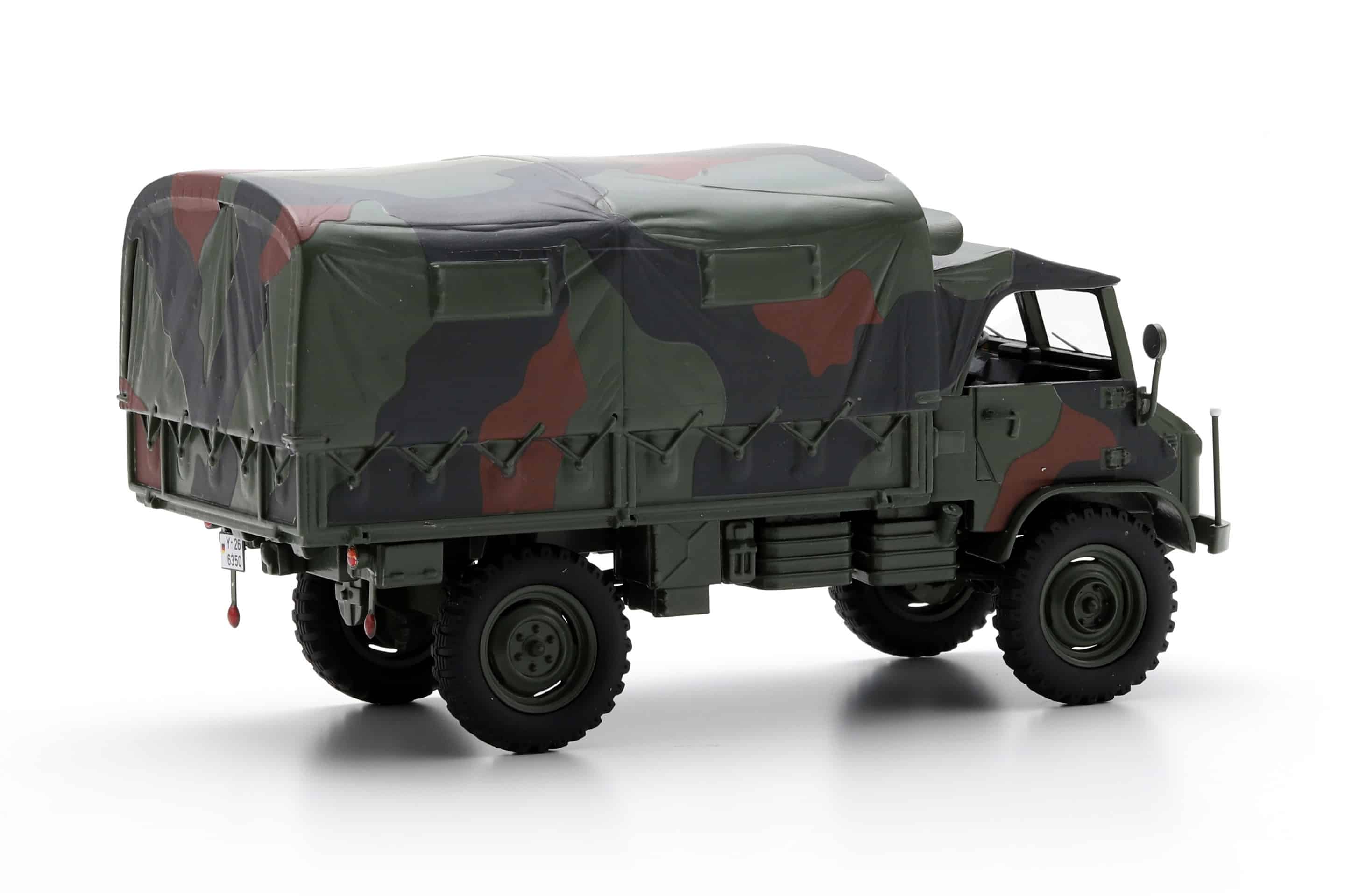 Schuco 1:35 Mercedes-Benz Unimog S404 German Army Camouflage (450931200) Resin Model 3 Schuco 1:35 Mercedes-Benz Unimog S404 German Army Camouflage (450931200) Resin Model - Image 3