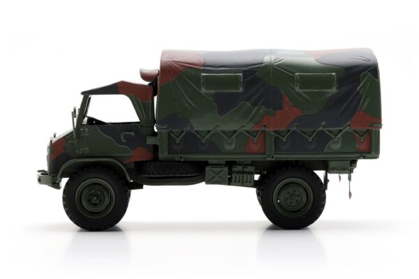 Schuco 1:35 Mercedes-Benz Unimog S404 German Army Camouflage (450931200) Resin Model 11 Schuco 1:35 Mercedes-Benz Unimog S404 German Army Camouflage (450931200) Resin Model