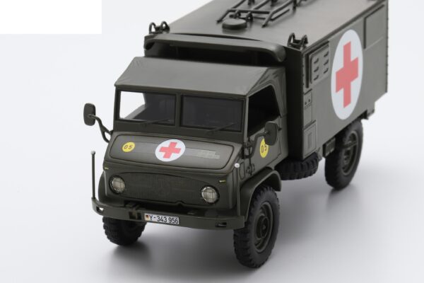 Schuco 1:35 Mercedes-Benz Unimog S404 Medic Unit German Army (450931100) Resin Model 10 Schuco 1:35 Mercedes-Benz Unimog S404 Medic Unit German Army (450931100) Resin Model