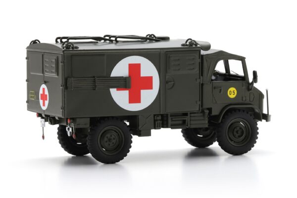 Schuco 1:35 Mercedes-Benz Unimog S404 Medic Unit German Army (450931100) Resin Model 13 Schuco 1:35 Mercedes-Benz Unimog S404 Medic Unit German Army (450931100) Resin Model