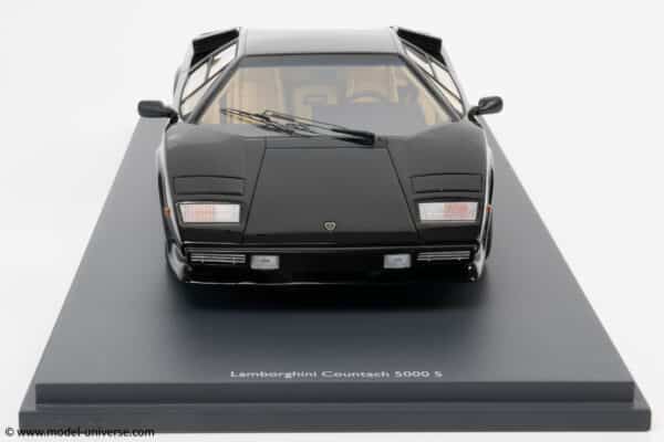 Schuco - 1:18 Lamborghini Countach LP5000 S Black - Resin Model