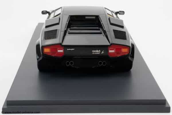 Schuco - 1:18 Lamborghini Countach LP5000 S Black - Resin Model