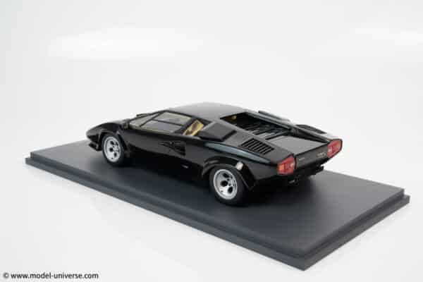 Schuco - 1:18 Lamborghini Countach LP5000 S Black - Resin Model