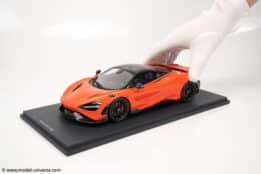 Schuco - 1:18 McLaren 765LT 2020 Orange - Resin Model