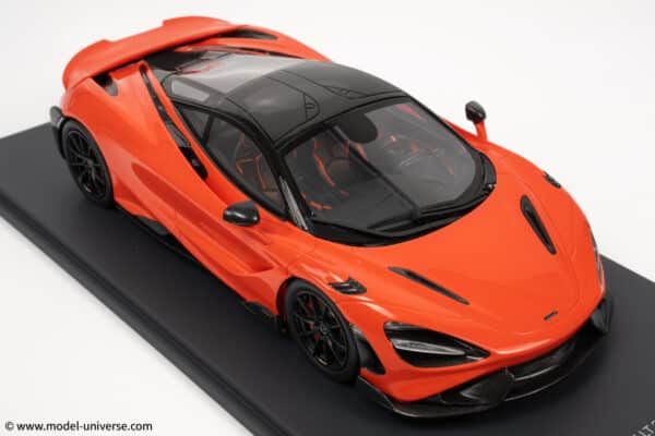Schuco - 1:18 McLaren 765LT 2020 Orange - Resin Model