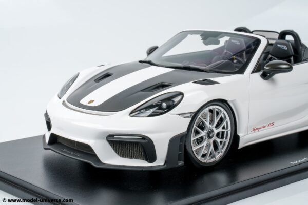 Schuco - 1:12 Porsche 718 Spyder RS White 2023 - Resin Model 16 Schuco - 1:12 Porsche 718 Spyder RS White 2023 - Resin Model
