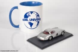 Schuco - 1:43 Mercedes-Benz 300 SLR Uhlenhaut Coupe 1955 Silver - Resin Model