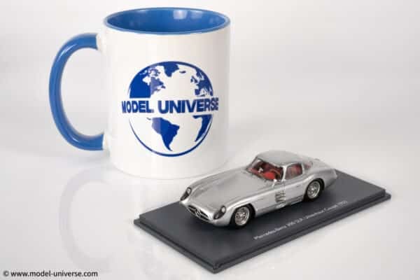 Schuco - 1:43 Mercedes-Benz 300 SLR Uhlenhaut Coupe 1955 Silver - Resin Model