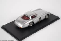 Schuco - 1:43 Mercedes-Benz 300 SLR Uhlenhaut Coupe 1955 Silver - Resin Model