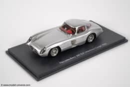 Schuco - 1:43 Mercedes-Benz 300 SLR Uhlenhaut Coupe 1955 Silver - Resin Model