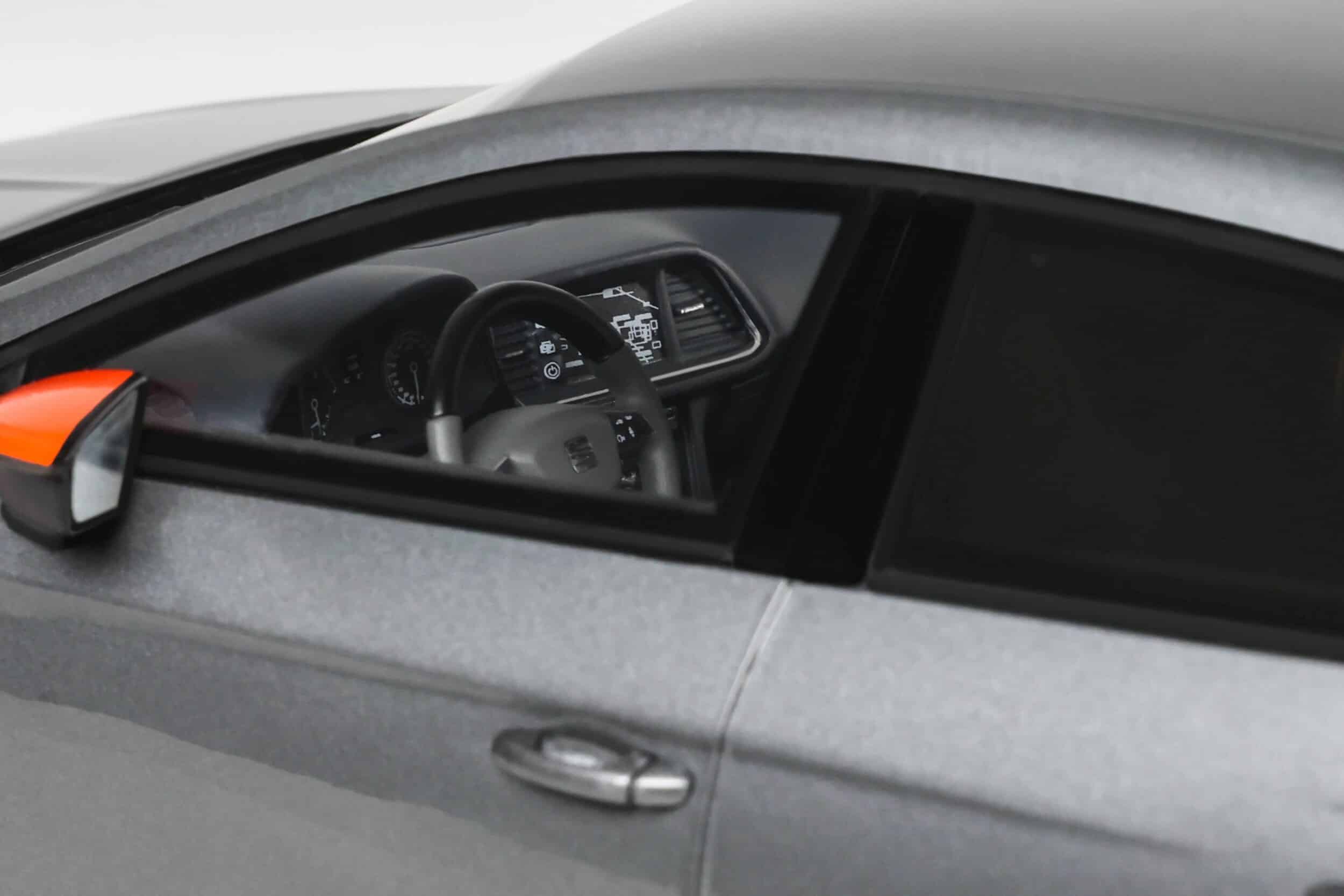 Otto Mobile 1:18 Seat Leon Cupra Performance Pack Monsoon Grey 2018 (OT1306) Limited Edition Resin Model 10 Otto Mobile 1:18 Seat Leon Cupra Performance Pack Monsoon Grey 2018 Limited Edition Resin Model