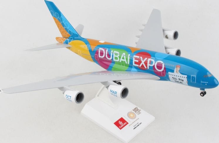skymarks - 1:200 airbus a380 emirates dubai expo livery w/gear