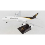 Skymarks - 1:200 Boeing B747-8F UPS w/Gear