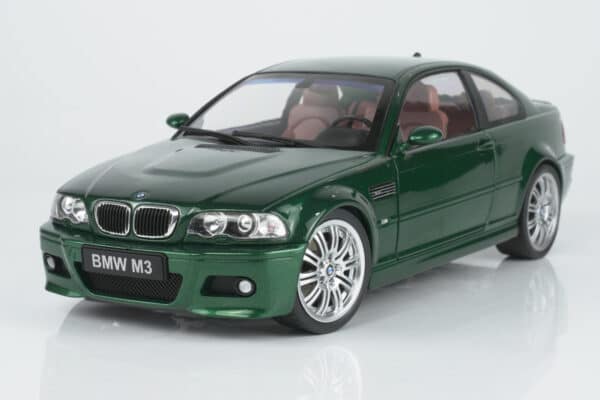 Solido 1:18 BMW E46 M3 Coupe Oxford Green 2000 (SOL 1806507) Diecast Model 13 Solido 1:18 BMW E46 M3 Coupe Oxford Green 2000 (SOL 1806507) diecast model – front three-quarter