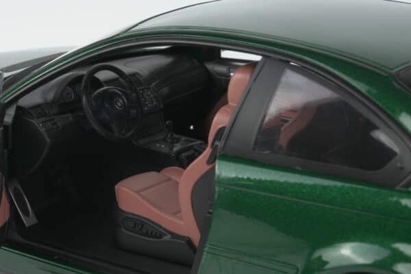 Solido 1:18 BMW E46 M3 Coupe Oxford Green 2000 (SOL 1806507) Diecast Model 18 Solido 1:18 BMW E46 M3 Coupe Oxford Green 2000 (SOL 1806507) diecast model – interior with door open