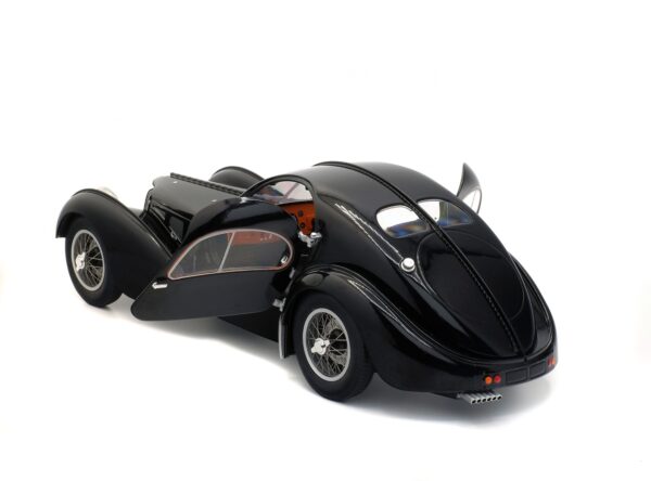 Solido 1:18 Bugatti Type 57 SC Atlantic Black 1937 (S1802101) Diecast Model 15 Solido 1:18 Bugatti Type 57 SC Atlantic Black 1937 (S1802101) diecast model – with doors open, rear three-quarter