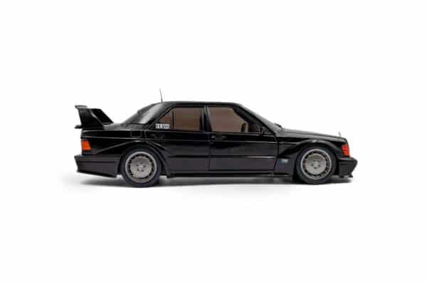 Solido 1:18 Mercedes-Benz 190 EVO II Black Solido Works 1990 (S1801012) Diecast Model 10 Solido 1:18 Mercedes-Benz 190 E (W201) Evo II Solido Works Black 1990 (S1801012) diecast model – side view