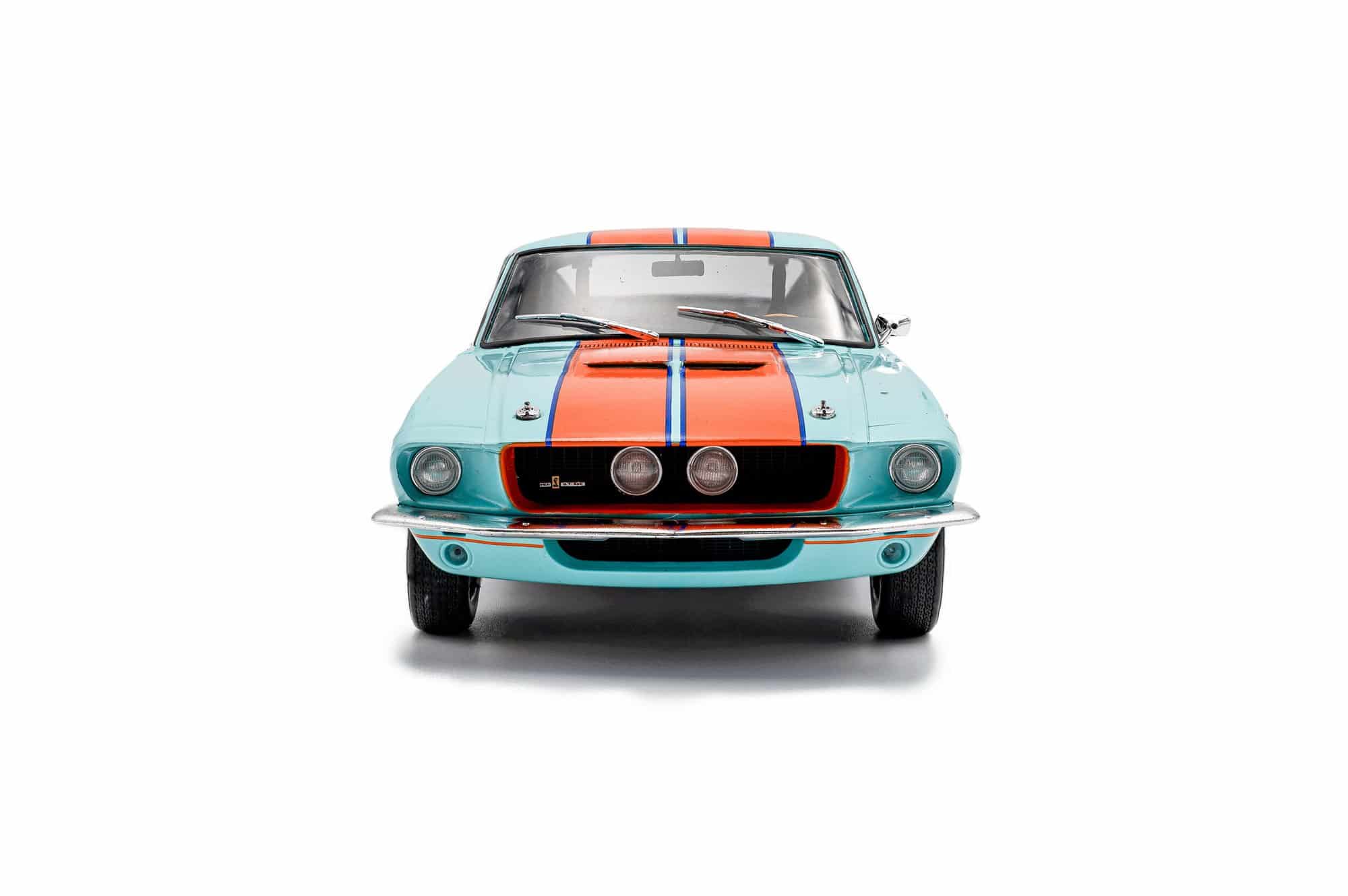 Solido 1:18 Ford Mustang Shelby GT500 Light Blue with Orange Stripes No.4 Gulf Racing Tribute 1967 (S1802911) Diecast Model 5 Solido 1:18 Shelby GT500 Racing Tribute 1967 (S1802911) diecast model – front view