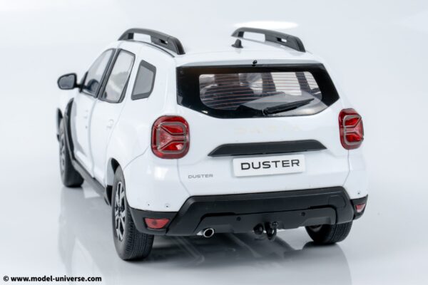 Solido - 1:18 Dacia Duster PH.2.5 White (2018) - Diecast Model 19 Solido - 1:18 Dacia Duster PH.2.5 White (2018) - Diecast Model