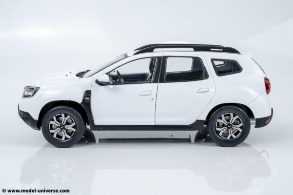 Solido - 1:18 Dacia Duster PH.2.5 White (2018) - Diecast Model 14 Solido - 1:18 Dacia Duster PH.2.5 White (2018) - Diecast Model