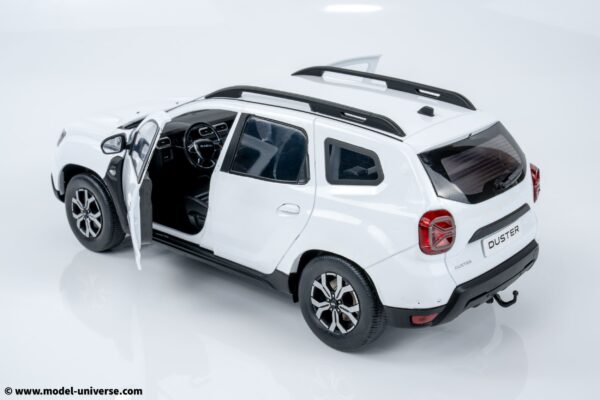 Solido - 1:18 Dacia Duster PH.2.5 White (2018) - Diecast Model 16 Solido - 1:18 Dacia Duster PH.2.5 White (2018) - Diecast Model