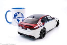 Solido - 1:18 Alfa Romeo Giulia GTA-M White/Red 2023 - Diecast Model