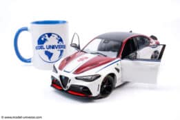 Solido - 1:18 Alfa Romeo Giulia GTA-M White/Red 2023 - Diecast Model