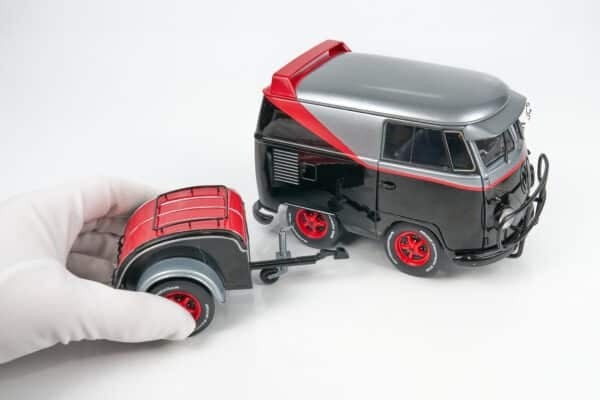 Solido - 1:18 Cool Combi Sport 2024 Black / Red "A-Team" - Diecast Model