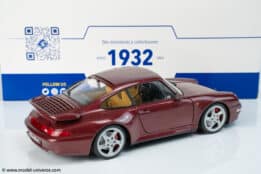 Solido - 1:18 Porsche 911 (993) Turbo Arena Red 1997 - Diecast Model