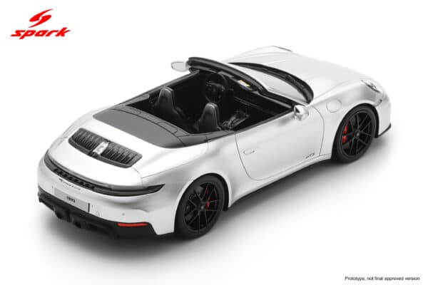 Spark 1:18 Porsche 911 Carrera 4 GTS Cabriolet (992.2) - Ice Grey Metallic (18S1047) Resin Model 5 Spark 1:18 Porsche 911 Carrera 4 GTS Cabriolet (992.2) - Ice Grey Metallic (18S1047) Resin Model