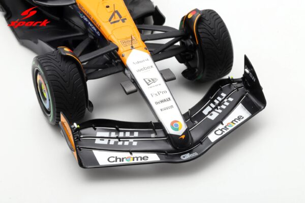 Spark 1:18 McLaren MCL39 No.4 Lando Norris Winner British GP 2025 with Pitboard (18S1010) Resin Model 22 Spark 1:18 McLaren MCL39 No.4 Lando Norris Winner British GP 2025 (18S1010) Resin Model - Image 11