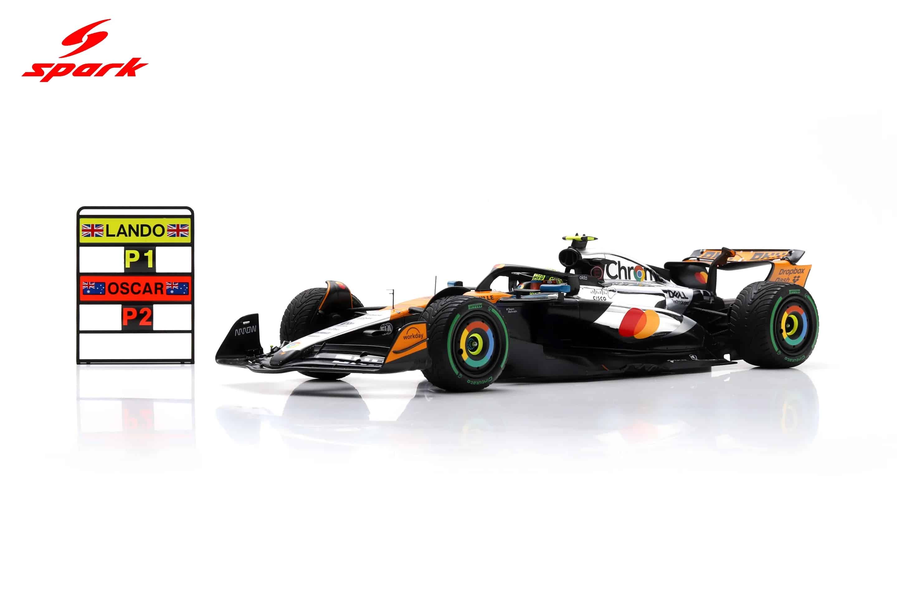 Spark 1:18 McLaren MCL39 No.4 Lando Norris Winner British GP 2025 with Pitboard (18S1010) Resin Model 3 Spark 1:18 McLaren MCL39 No.4 Lando Norris Winner British GP 2025 (18S1010) Resin Model - Image 3