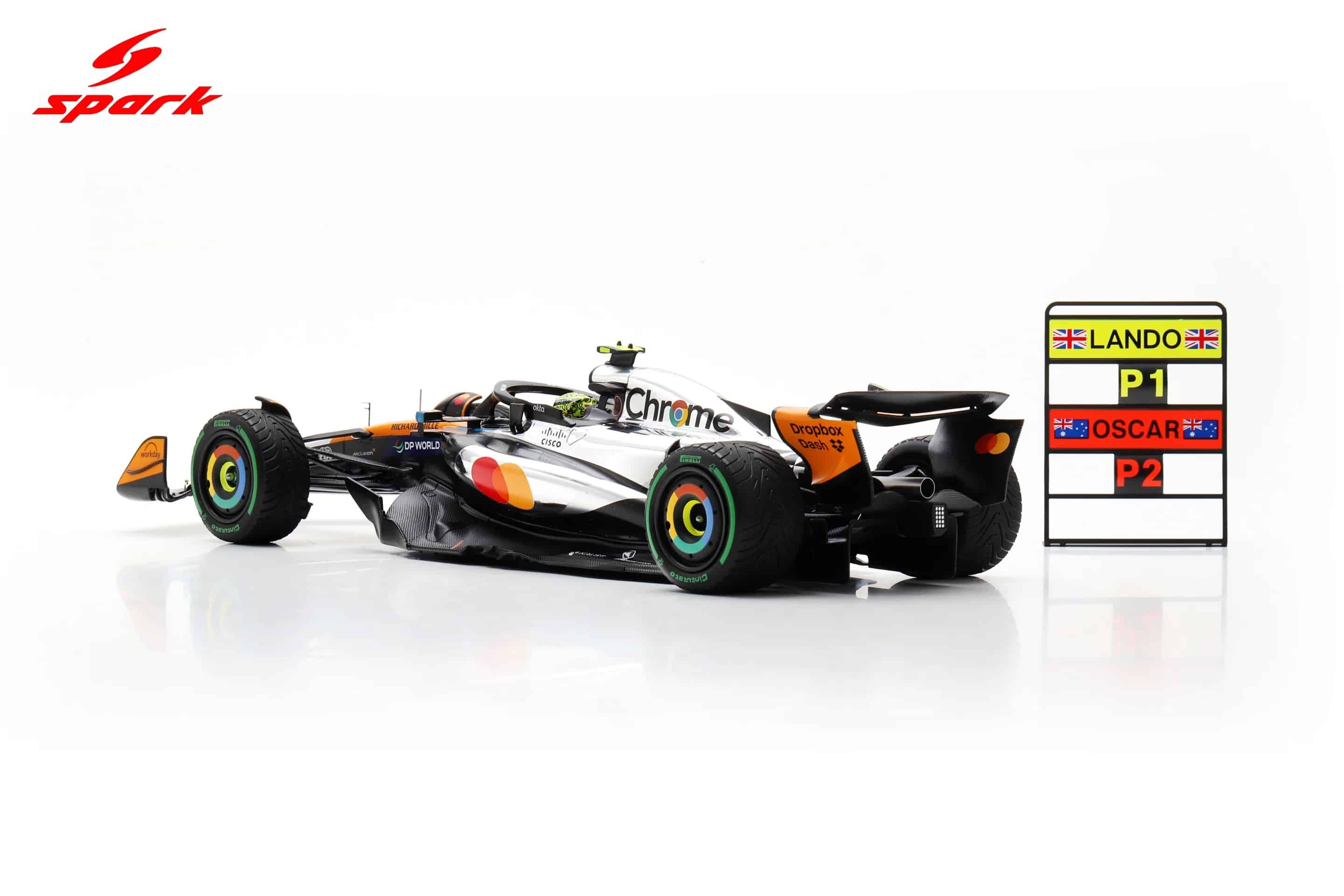 Spark 1:18 McLaren MCL39 No.4 Lando Norris Winner British GP 2025 with Pitboard (18S1010) Resin Model 4 Spark 1:18 McLaren MCL39 No.4 Lando Norris Winner British GP 2025 (18S1010) Resin Model - Image 4