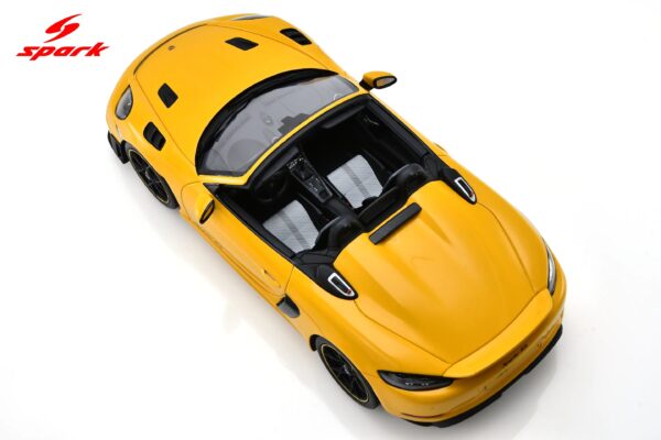 Spark 1:18 Porsche 718 Spyder RS - Speed Yellow - 2023 (18S1091) - Resin Model 14 Spark 1:18 Porsche 718 Spyder RS Speed Yellow 2023 (18S1091) Diecast Model - Image 7