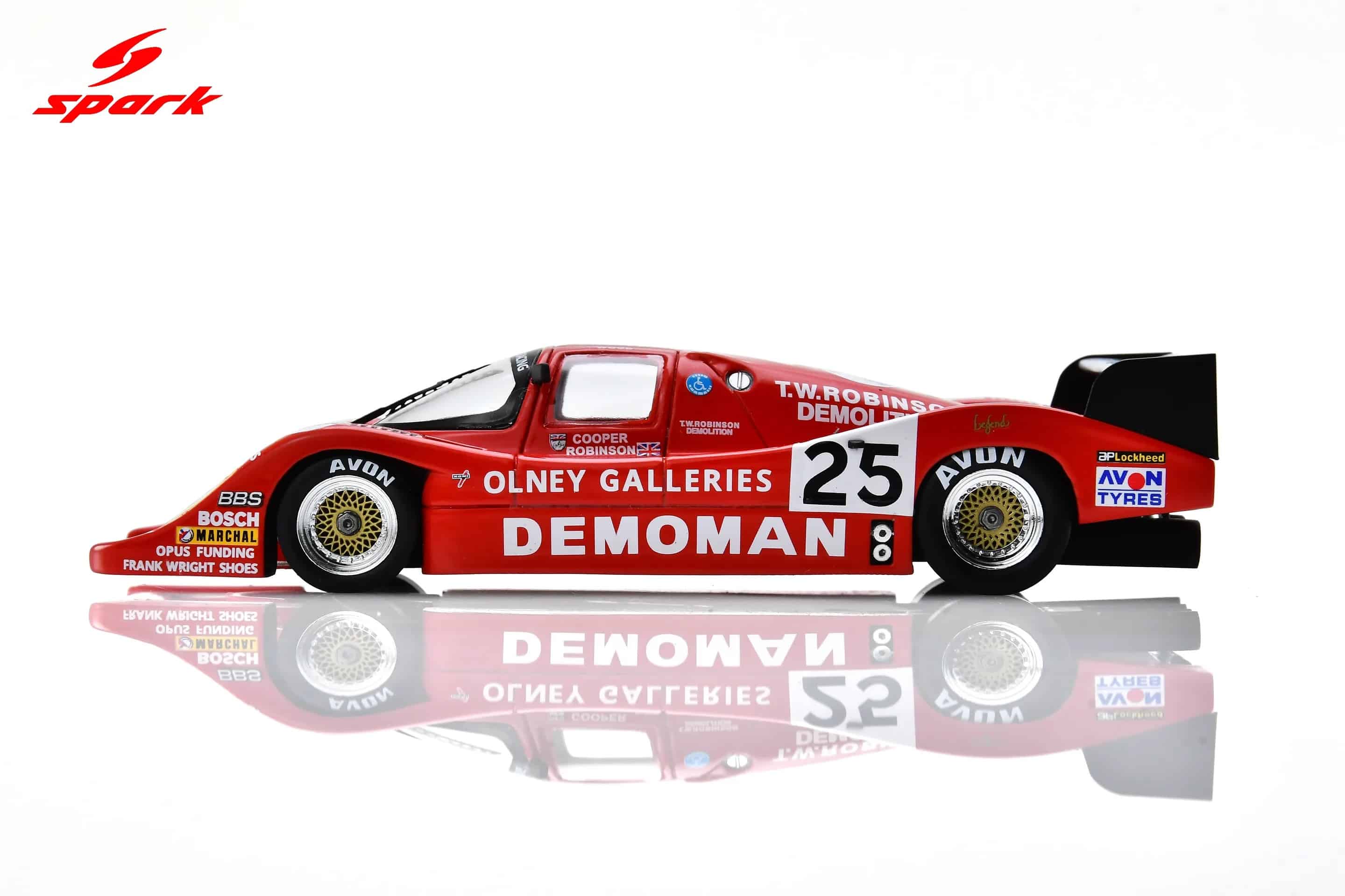 Spark 1:43 Grid S2 No.25 Le Mans 24H 1984 Jonathan Courage, Alain de Cadenet, Max Faure (S9425) - Resin Model 4 Spark 1:43 Grid S2 No.25 Le Mans 24H 1984 (S9425) Diecast Model - Image 3
