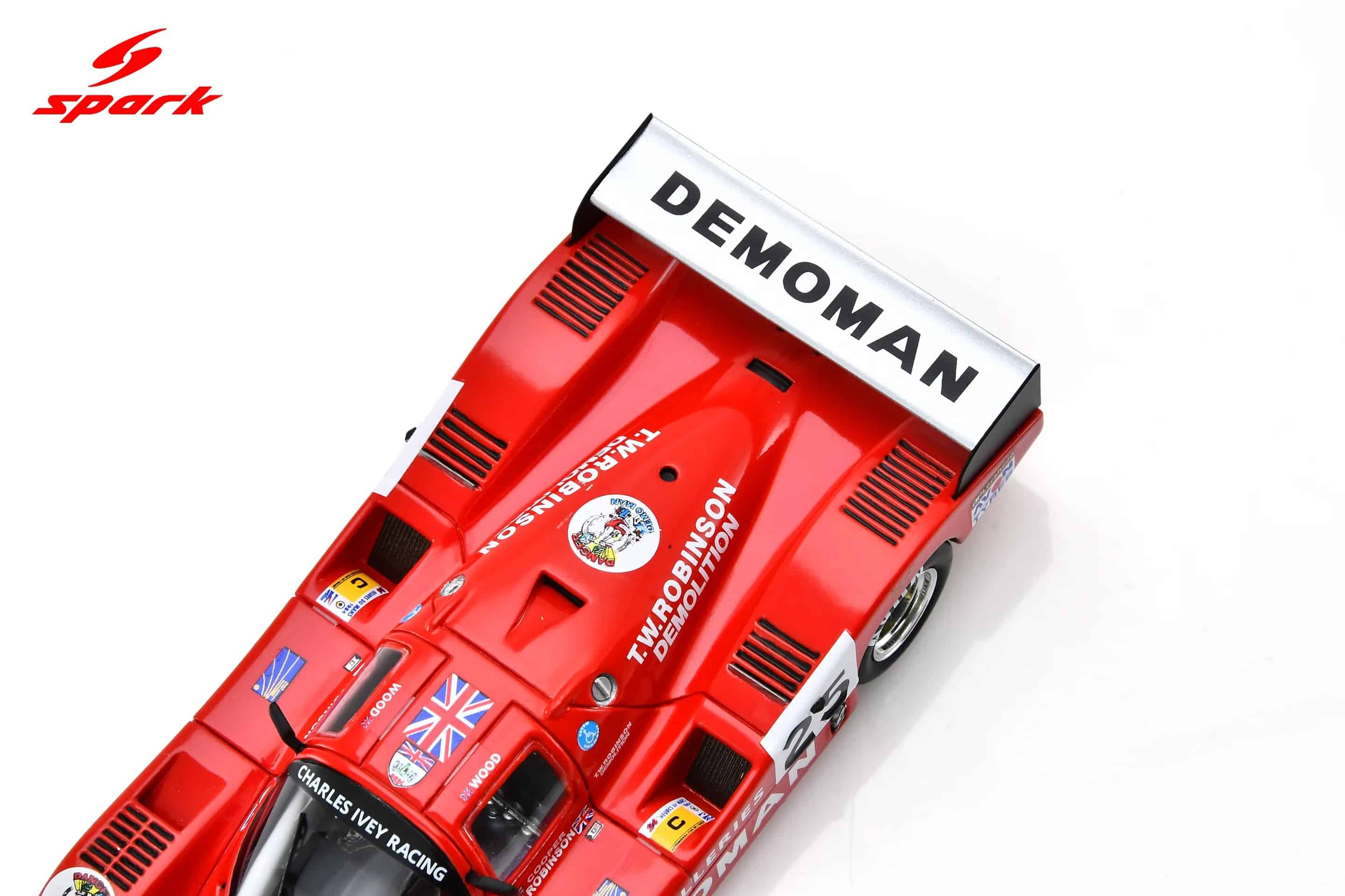 Spark 1:43 Grid S2 No.25 Le Mans 24H 1984 Jonathan Courage, Alain de Cadenet, Max Faure (S9425) - Resin Model 10 Spark 1:43 Grid S2 No.25 Le Mans 24H 1984 (S9425) Diecast Model - Image 9