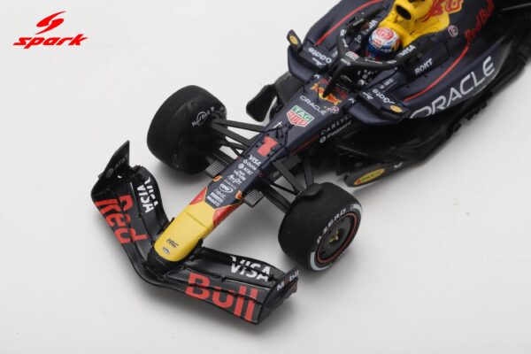 Spark 1:43 Oracle Red Bull Racing RB21 No.1 Winner Las Vegas GP 2025 Max Verstappen with Pit Board (S9669) Resin Model 22 Spark 1:43 Oracle Red Bull Racing RB21 No.1 Winner Las Vegas GP 2025 Max Verstappen with Pit Board (S9669) Resin Model