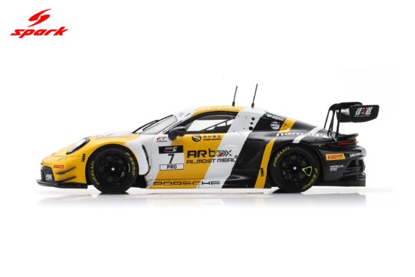 Spark 1:43 Porsche 911 GT3 R (992) No.7 Absolute Racing 2nd Suzuka 1000km 2025 L. Vanthoor K. Estre P. Pilet (SJ185) Resin Model 15 Spark 1:43 Porsche 911 GT3 R (992) No.7 Absolute Racing 2nd Suzuka 1000km 2025 L. Vanthoor K. Estre P. Pilet (SJ185) Resin Model